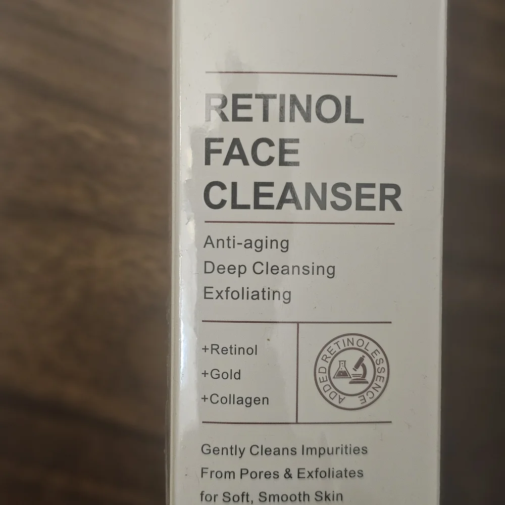 Retinol Face Cleanser.‎